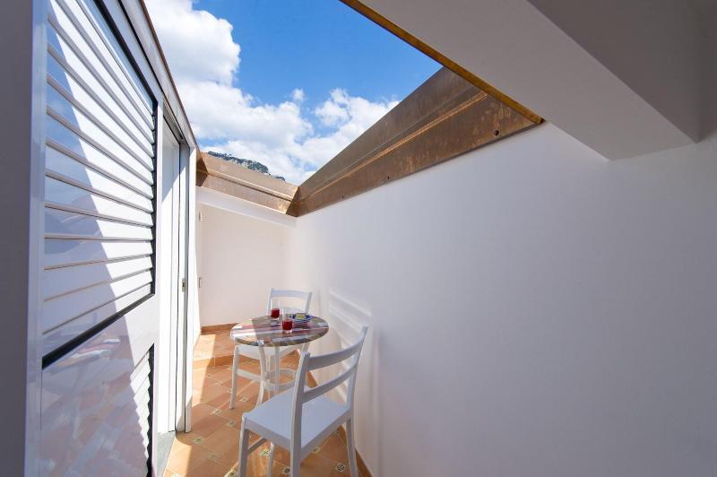 Albadamare Boutique Hotel Praiano Exterior photo