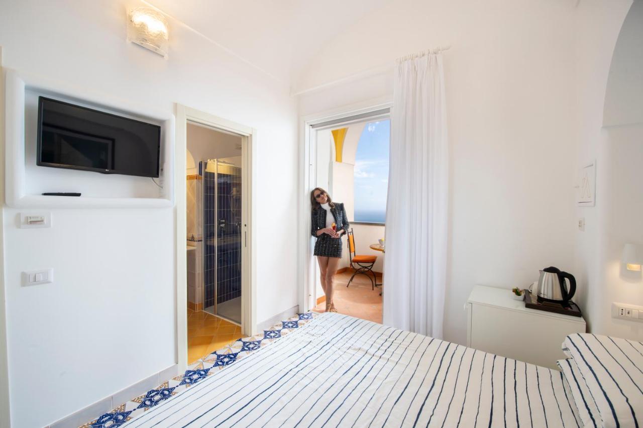 Albadamare Boutique Hotel Praiano Exterior photo