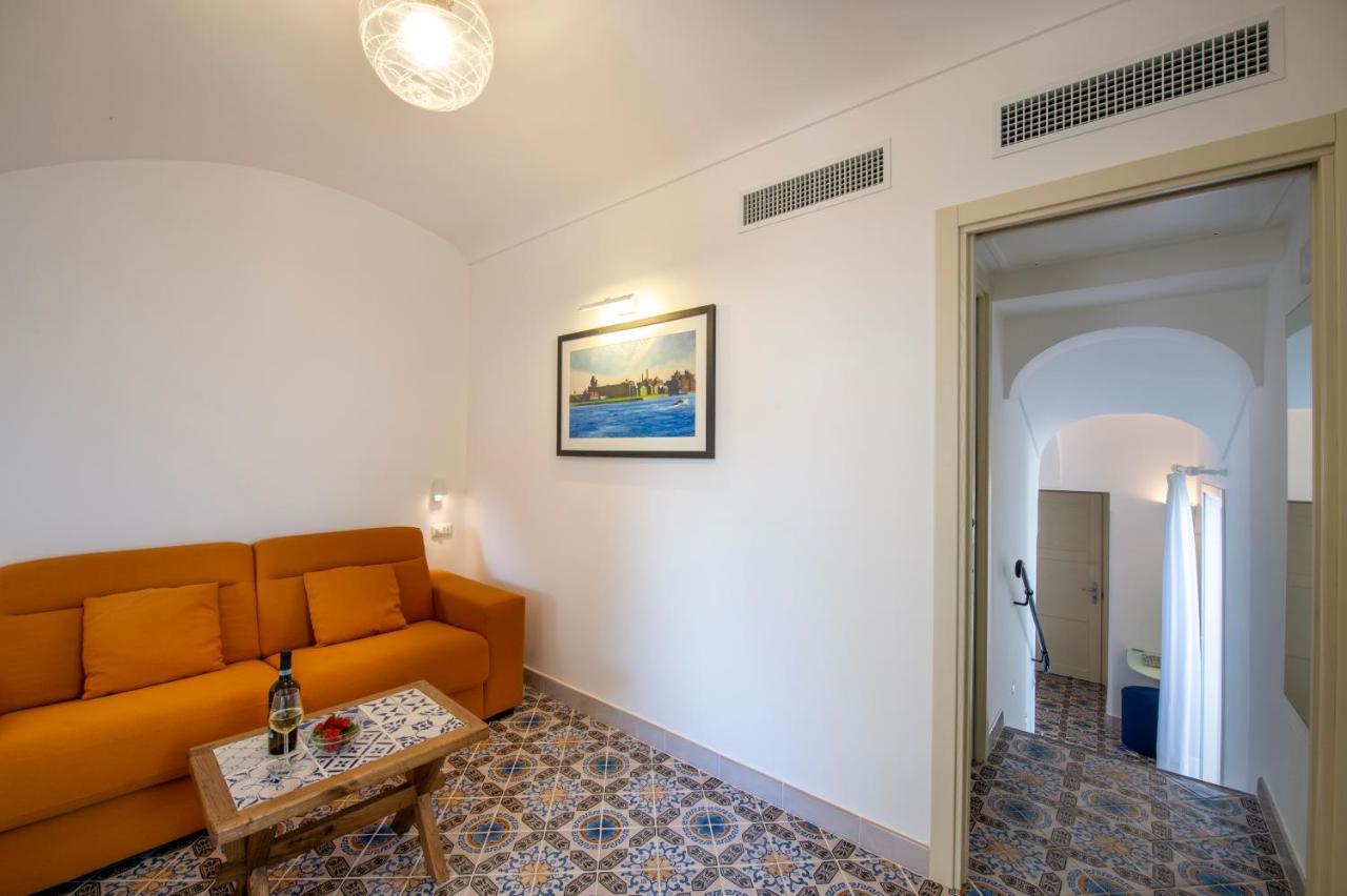 Albadamare Boutique Hotel Praiano Exterior photo