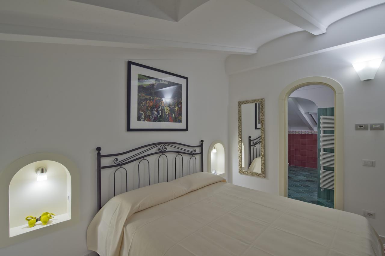 Albadamare Boutique Hotel Praiano Exterior photo