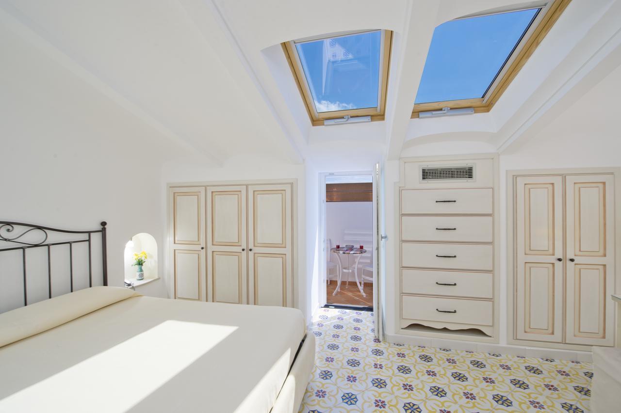 Albadamare Boutique Hotel Praiano Exterior photo